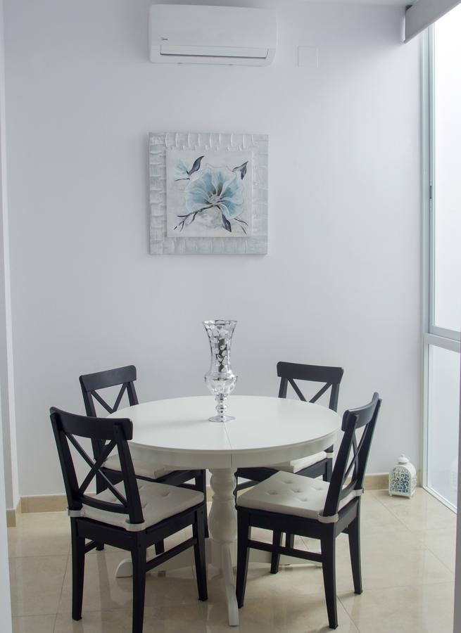 Panther Home Luxury Dreams Sevilla Exteriör bild