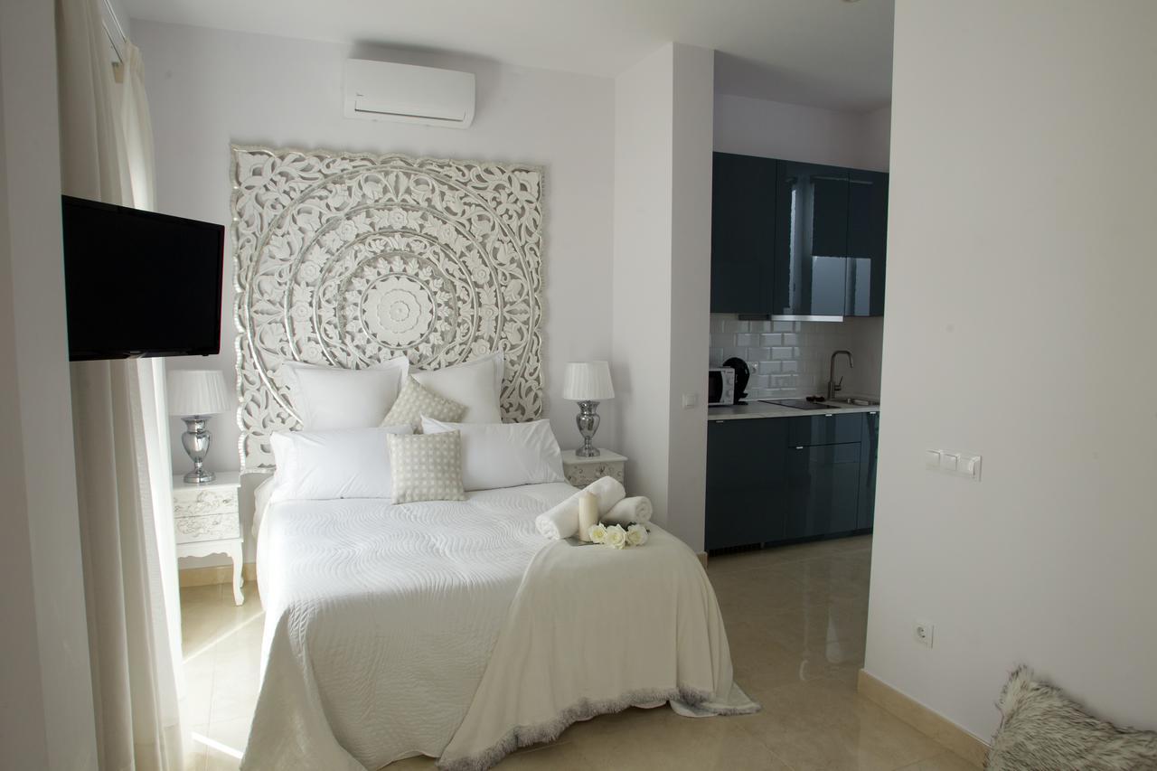 Panther Home Luxury Dreams Sevilla Exteriör bild
