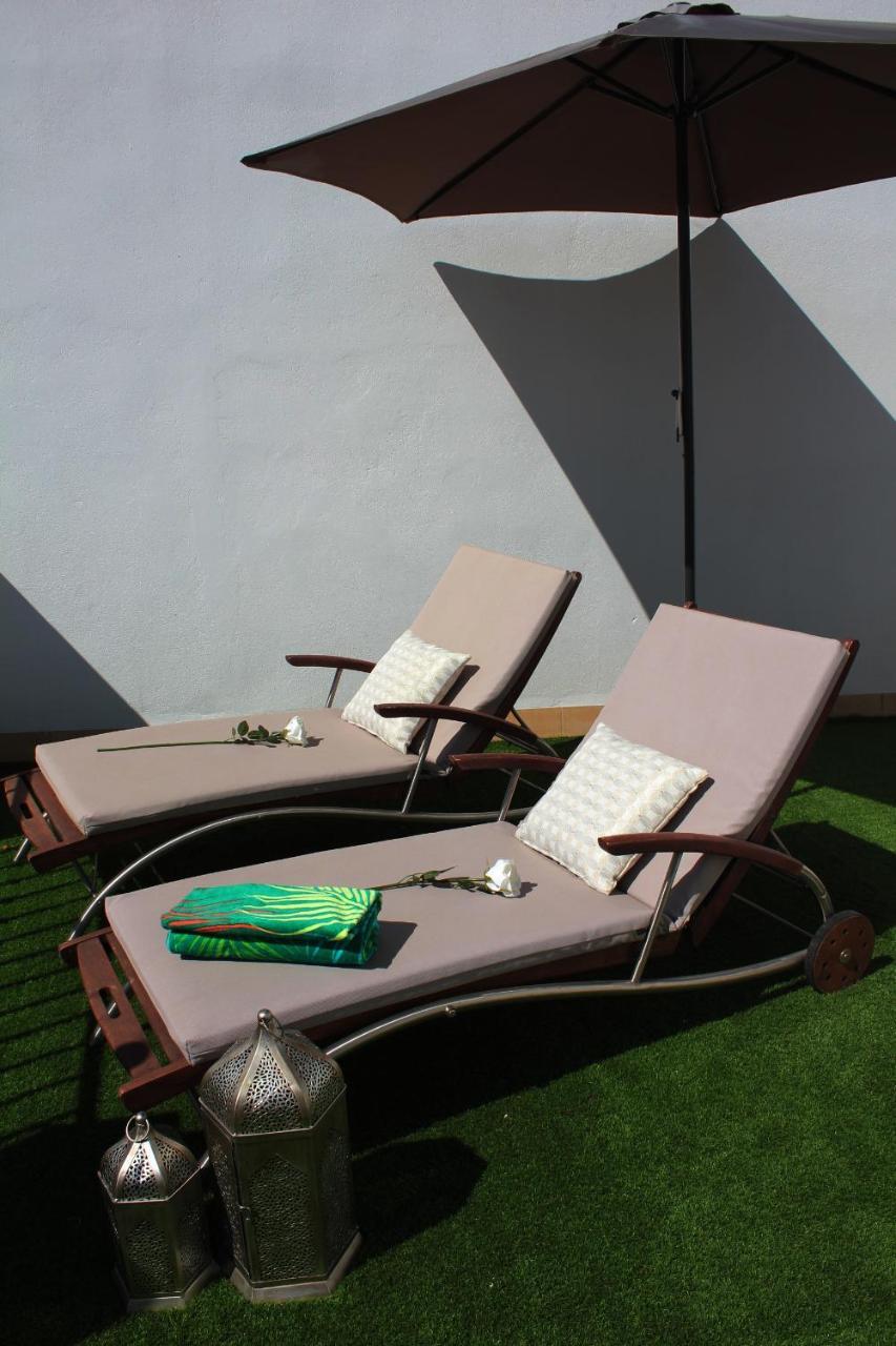 Panther Home Luxury Dreams Sevilla Exteriör bild